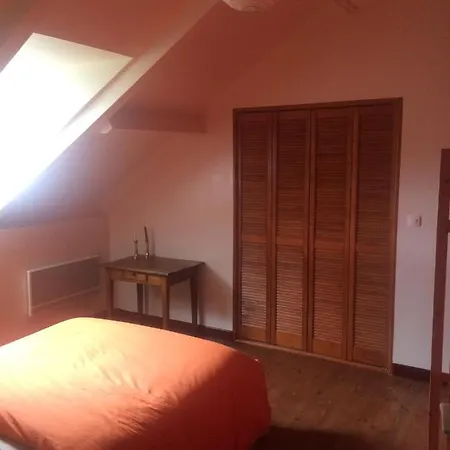 Les Quatre Vents Nocleg ze śniadaniem Montpon-Menesterol